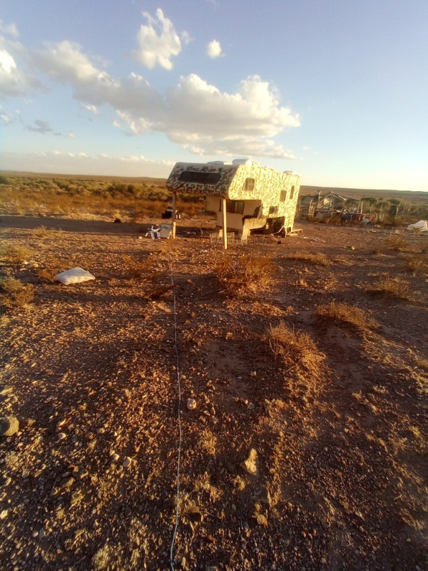 Hill Top - Land - With Tiny House RV