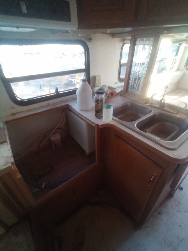Hill Top - Land - With Tiny House RV - Image 15